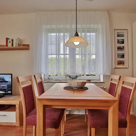 Domizil Gartenstrasse Domizil Gartenstrasse 4 4